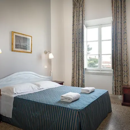 Casa Micol - Centro 3*